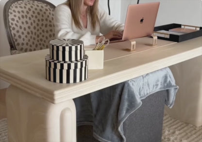 WarmDesk™ Bureau